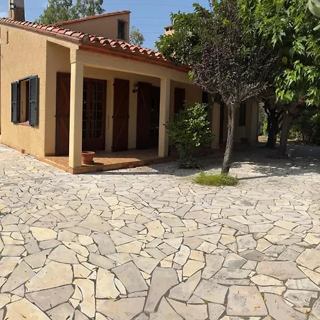 别墅 La Maison Des Alberes